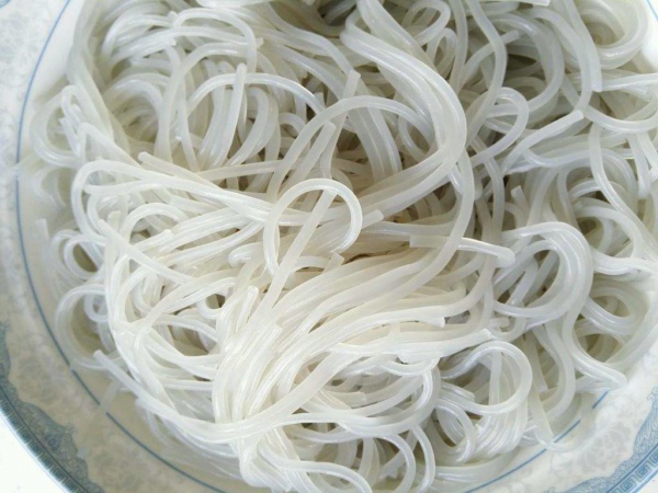 內(nèi)蒙古某鮮粉條查出鋁殘留超標(biāo)，食品安全檢測(cè)儀幫助企業(yè)解決此問題